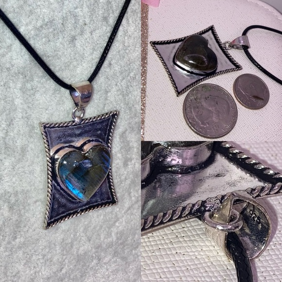 Flashy Blue Labradorite Gemstone Handmade Heart Halo Pendant - Picture 2 of 6